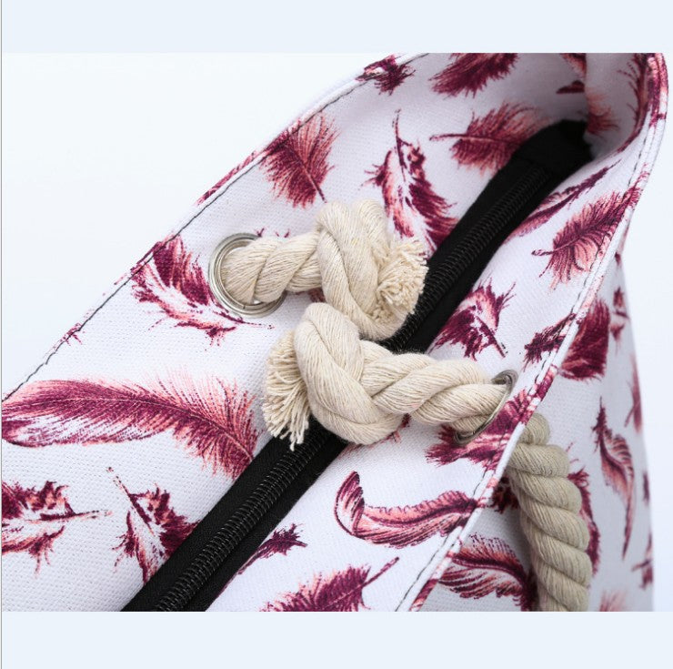 Strandtasche mit Verspieltem Federmuster Brehn