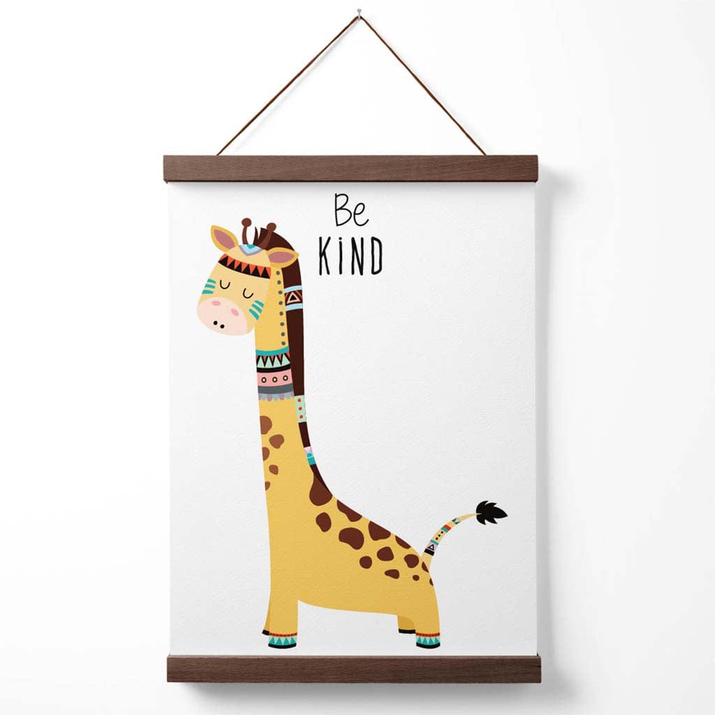 Poster mit Giraffen-Zitat (Stammestier) inklusive Aufhänger