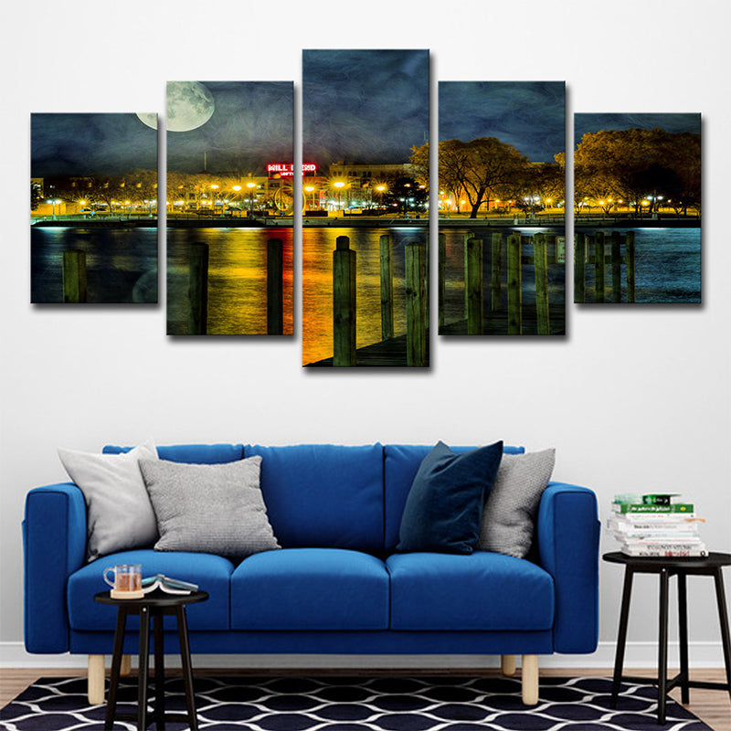 Brehn | Gelbe Urban Canvas Druck Riverside Stadt Nacht mit Super Mond Landschaft Wandkunst für Zimmer