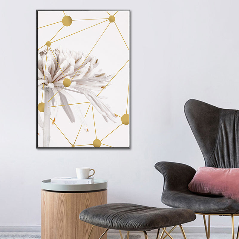 Brehn | Modern Blooming Chrysanths Kunstdruck Weiß und Gold Geometrische Leinwand für das Wohnzimmer