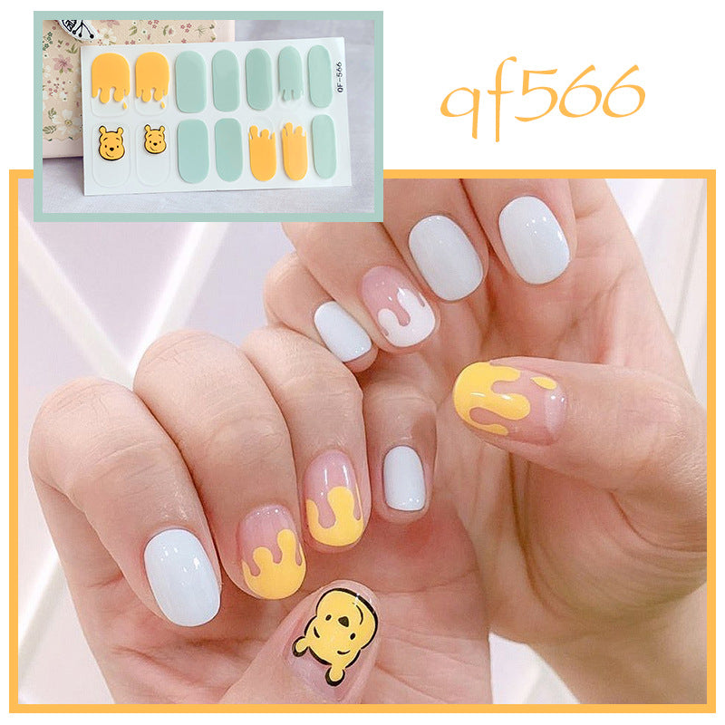 Künstliche Nagelkunst mit Smileys und Herzen Brehn