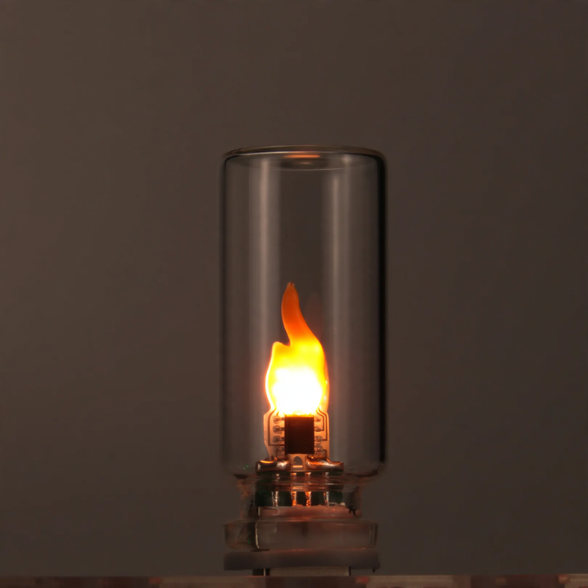 LED-Flammenlicht, USB-Anschluss, Glas und ABS