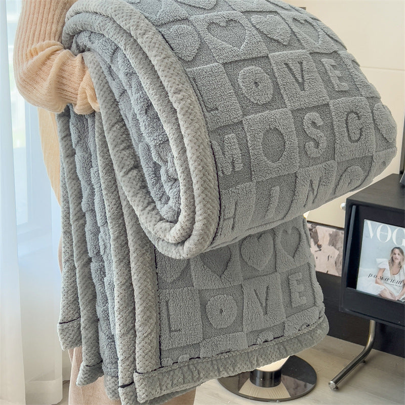 Flauschige Wohndecke mit Herz-Muster, beidseitig verdickt