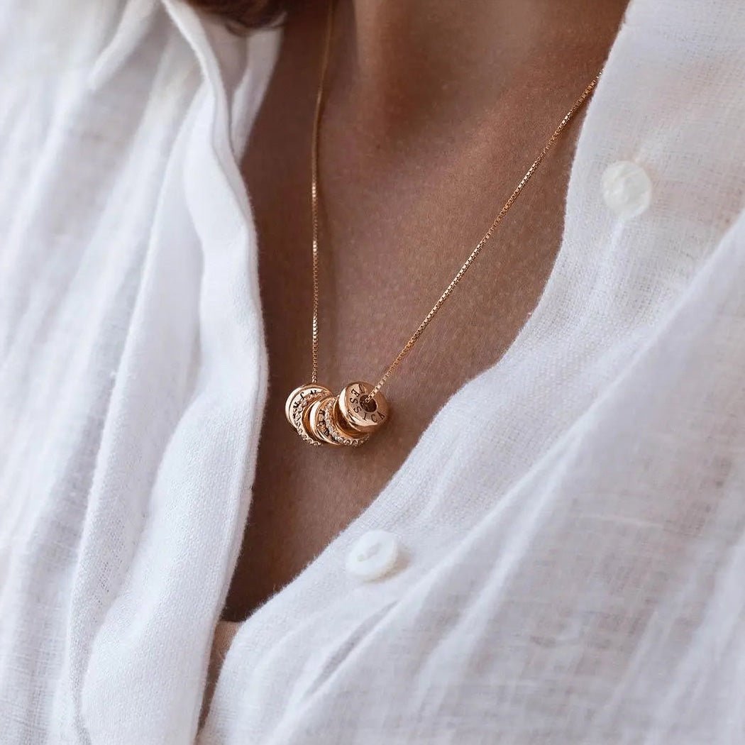 Brehn | 18k personalisierte Name zierliche Diamant Disc Halskette