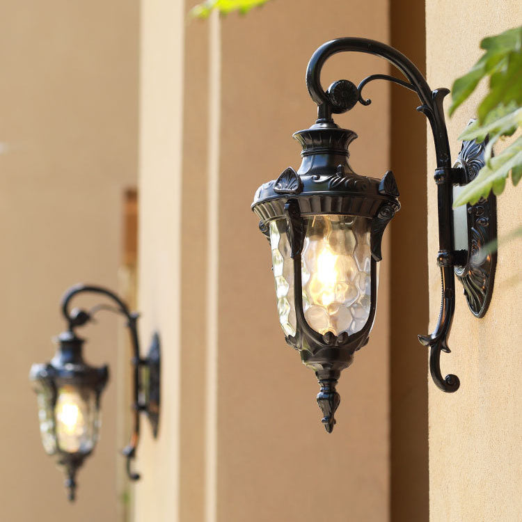 Traditionelle europäische Zylinderlaterne Aluminium Glas 1-Licht Außenwandlampe für Außenpatio | Brehn
