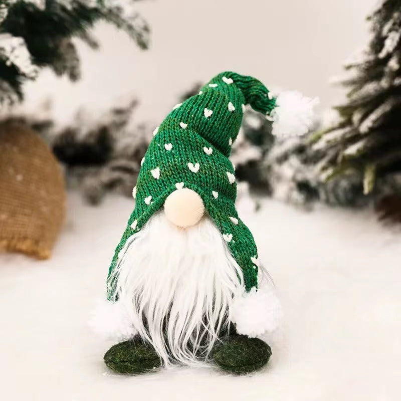 Sitzende Weihnachts-Wichtelfigur mit Strickmütze
