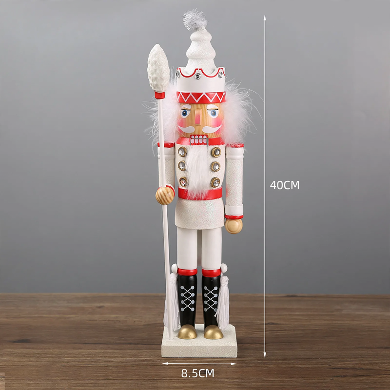 Nussknacker-Figur aus Kiefernholz