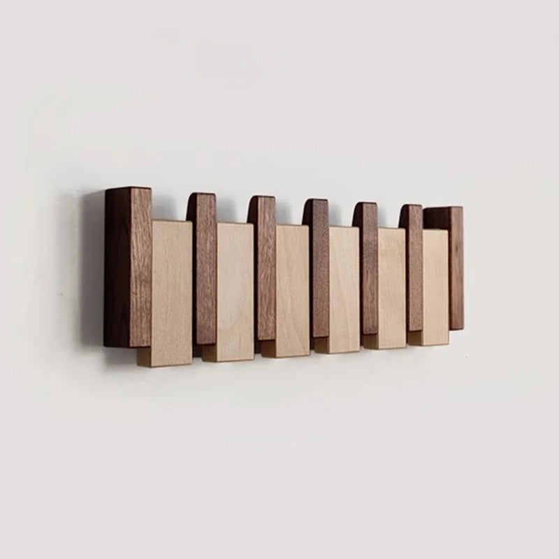Holzgarderobe im Piano-Design mit klappbaren Haken | Brehn