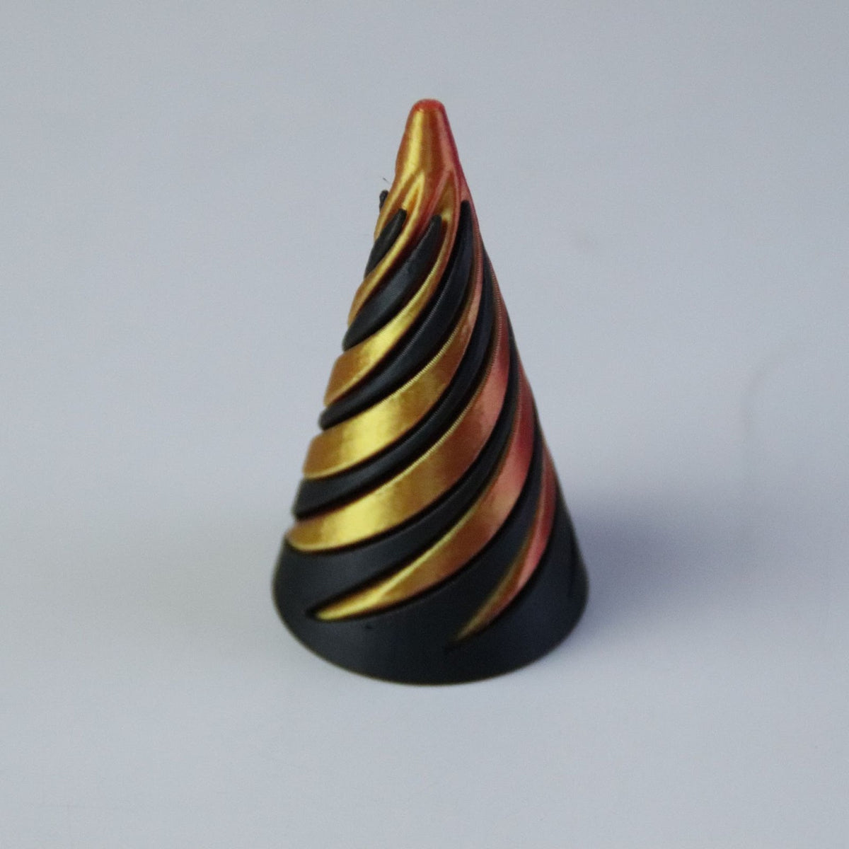 3D-gedrucktes Spiral-Pyramiden-Spielzeug