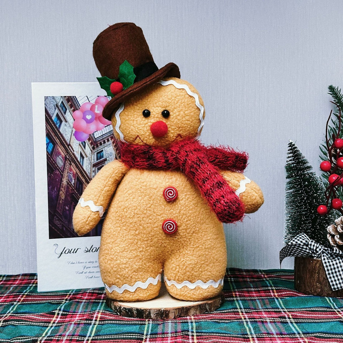 Dekorative Lebkuchenmann-Puppe für die Weihnachtszeit