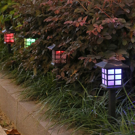 Traditionelle Rustikale Wasserdichte Solar-Haus ABS LED Außenlandschaftslicht Für Garten | Brehn