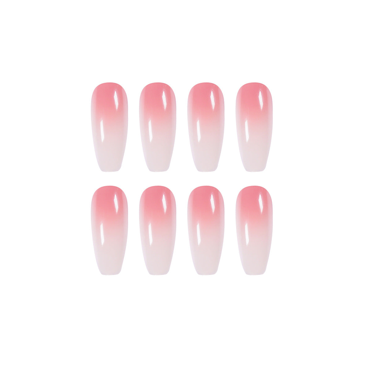 Kunstvolle Nagelverlängerungen mit Ombre-Design Brehn