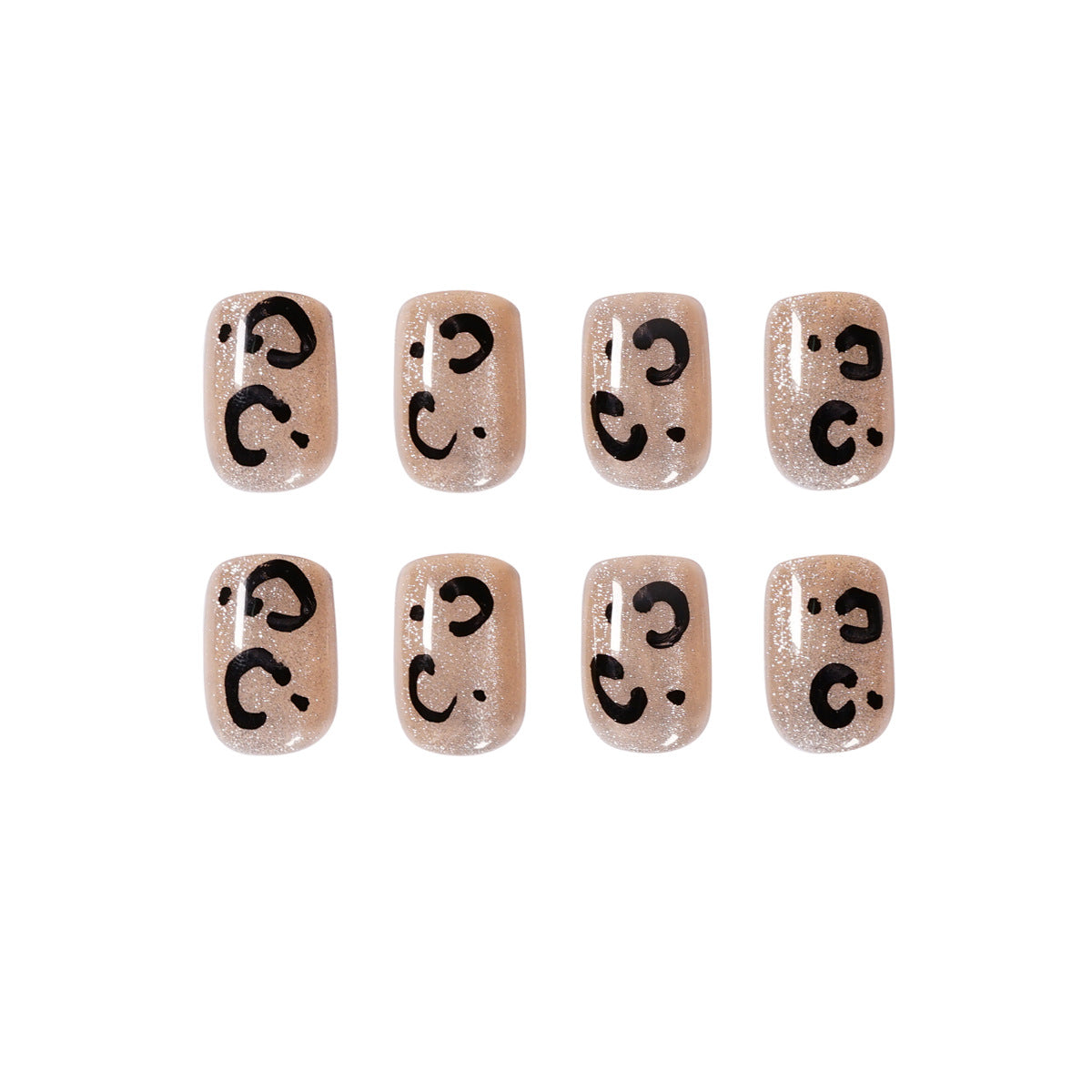 Glamouröse Nagelkunst mit Glitzereffekten Brehn