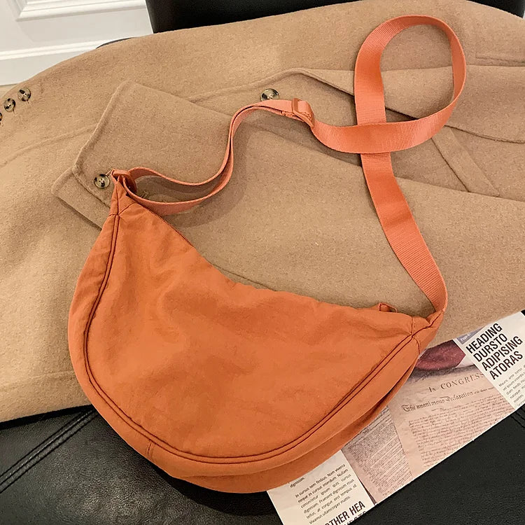 Brehn | Haze Bag️ | Die modische Knödeltasche für ein modisches Outfit
