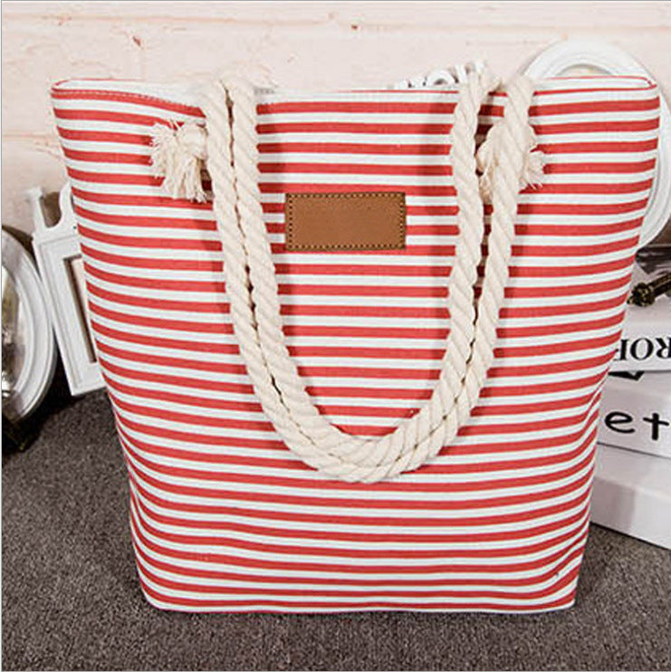 Gestreifte Strandtasche mit Robusten Seilgriffen Brehn