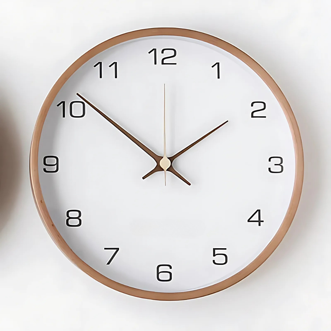 Brehn | Moderne Holzwanduhr