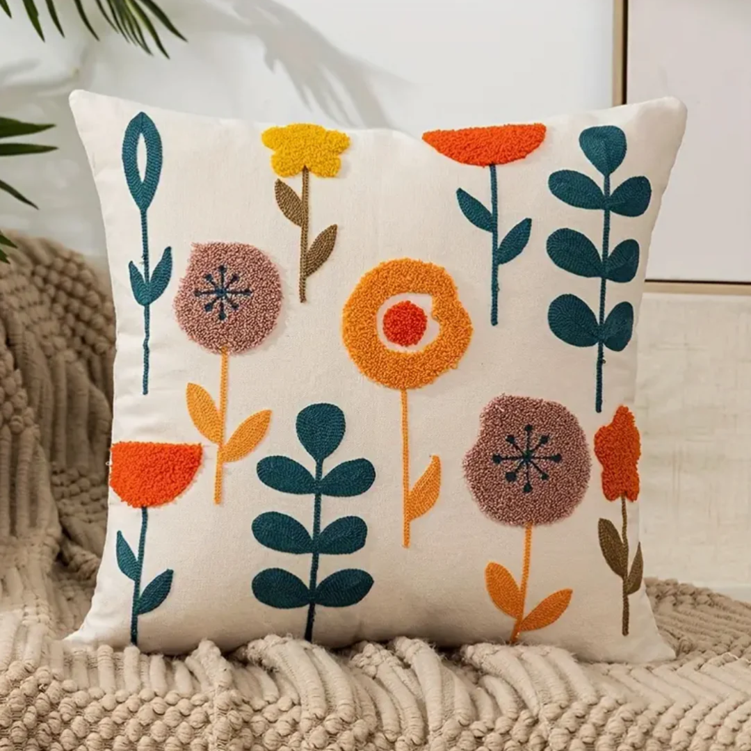 Dekoratives Kissen FloraSoft – Dekoratives Blumen-Kissen mit abnehmbarem Bezug | Brehn