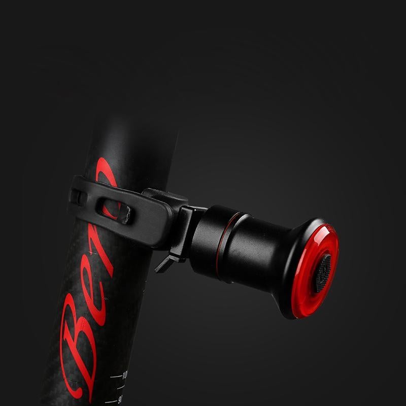 VeloSafe Slim – USB aufladbares intelligentes Fahrrad Rücklicht mit Bremsensor | Brehn