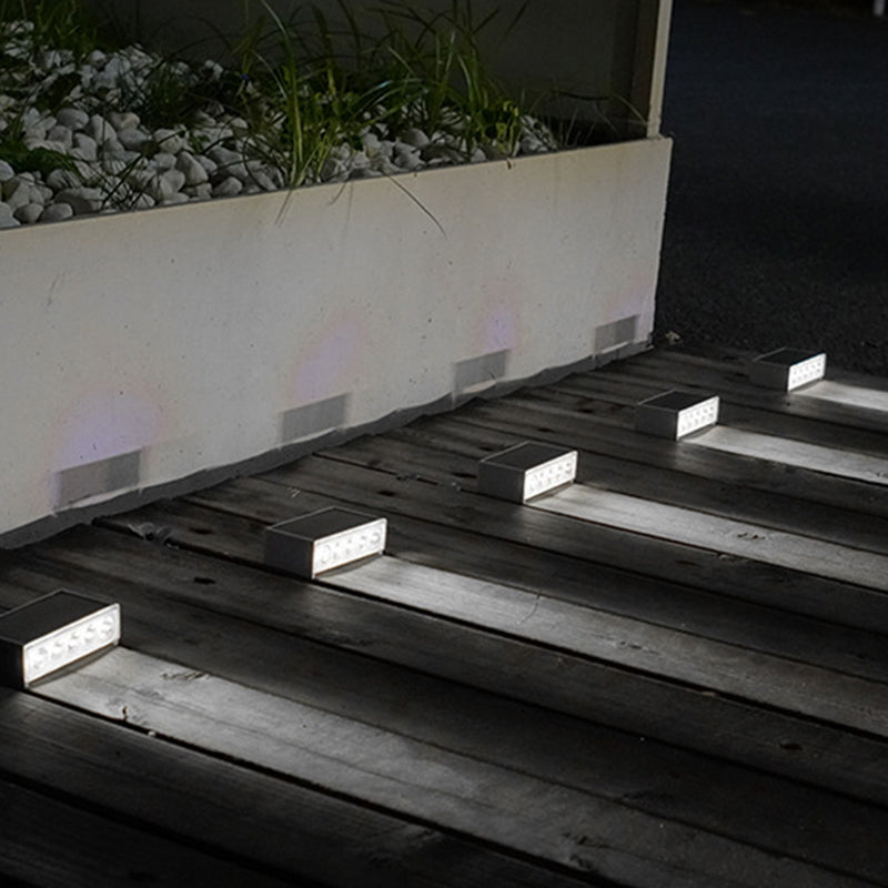 Modern Minimalist Solar Waterproof ABS PC Rectangular LED Außenstufenlicht Ideal Für Garten Und Außenpatio | Brehn