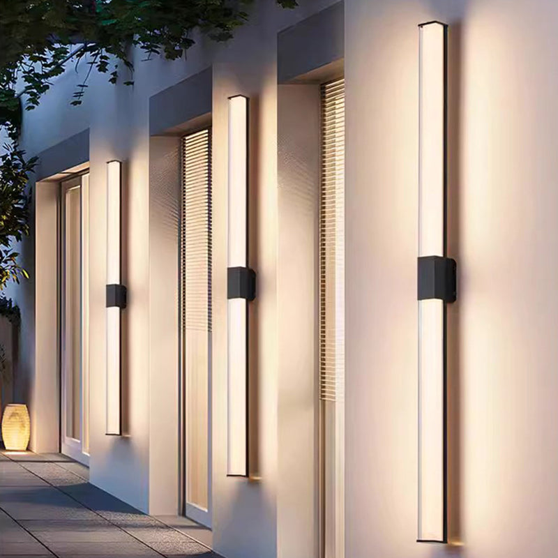 Moderner minimalistischer wasserdichter rechteckiger langer Aluminium-PC-Außenwandlaterne für den Garten | Brehn
