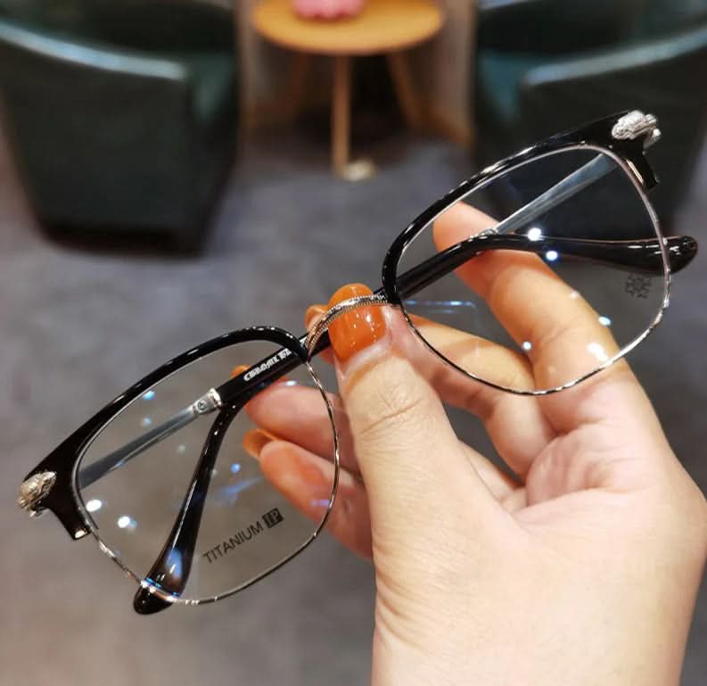 Ultraleichte Lesebrille mit Blaulichtfilter