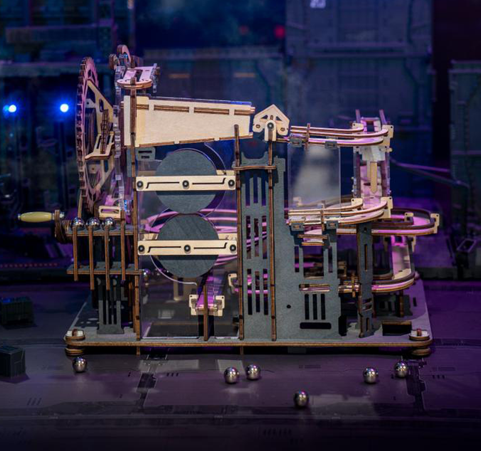 Murmelbahn Night City 2.0 | Spielbahn Innovativ | Brehn