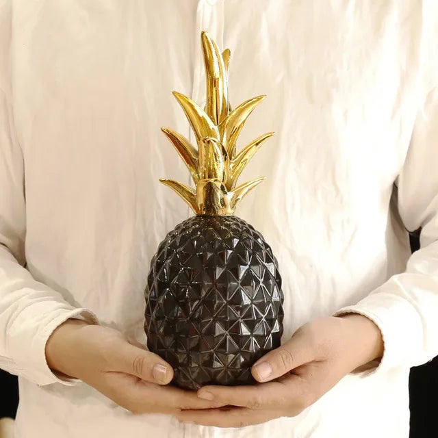 Goldene Ananas Wohnkultur