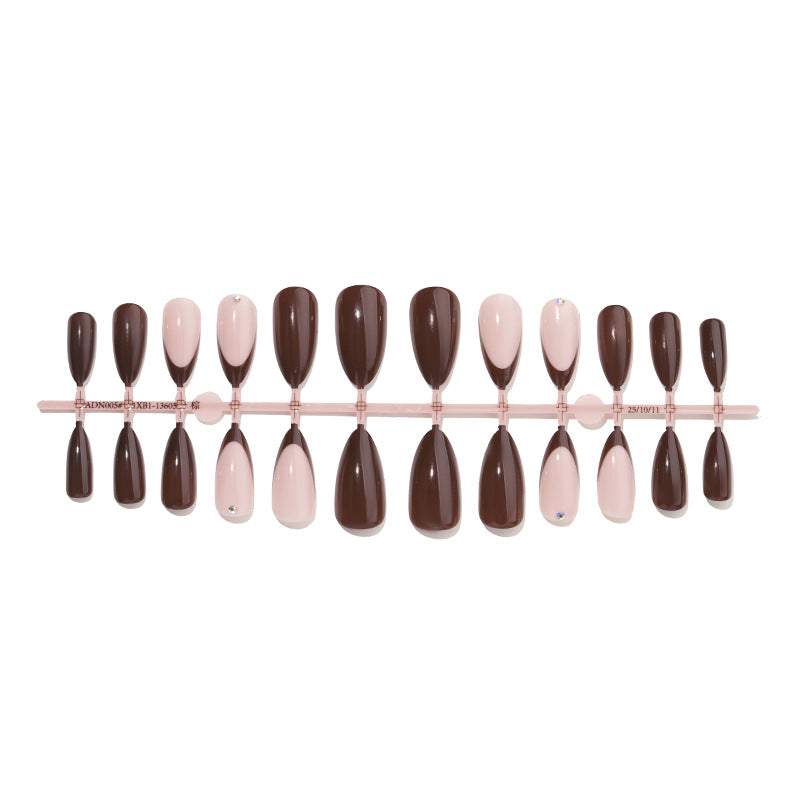 Press-On Nail Art Set mit eleganten Französischen Tipps Brehn
