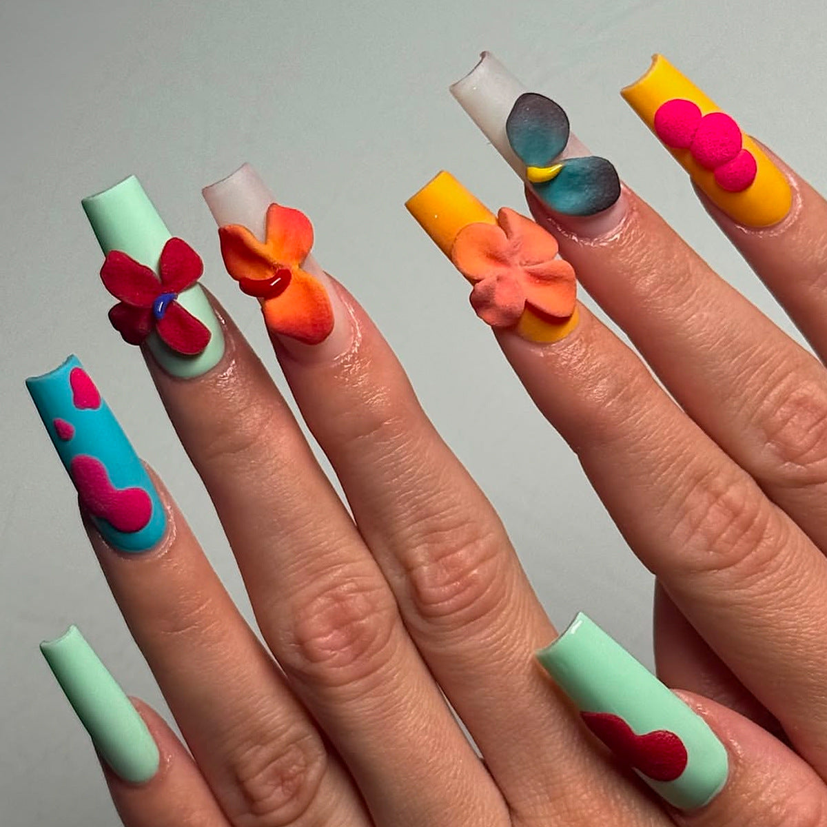 Kunstnägel mit Verspieltem Obst-Design Brehn