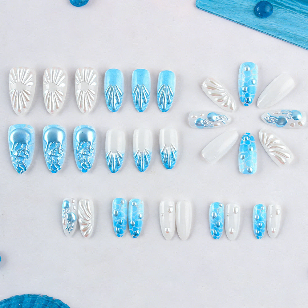 Künstlerisch von Muscheln inspiriertes Nagelkunst-Set Brehn