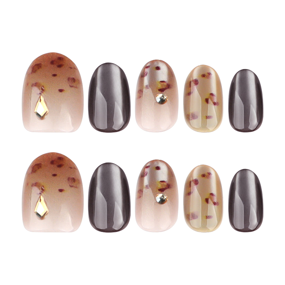 Kunstvolle Nagelkunst mit Glitzerakzenten und elegantem Design Brehn