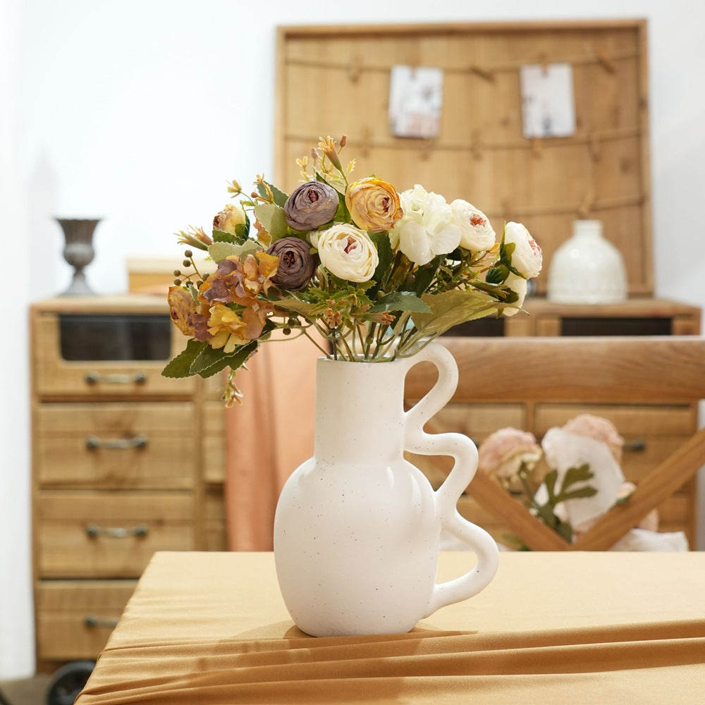 Lebensnahes Blumengesteck Stamm