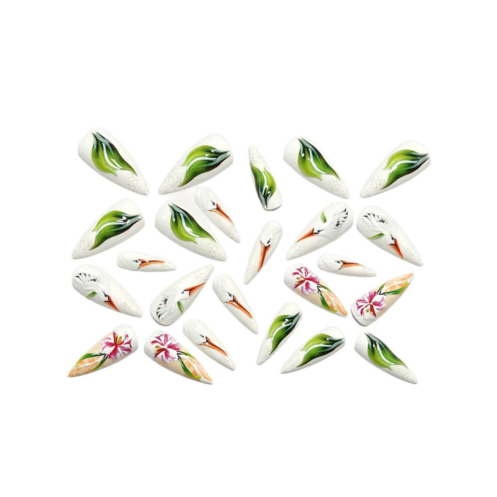 Kunstnagel-Set mit Floralem Storchendesign Brehn