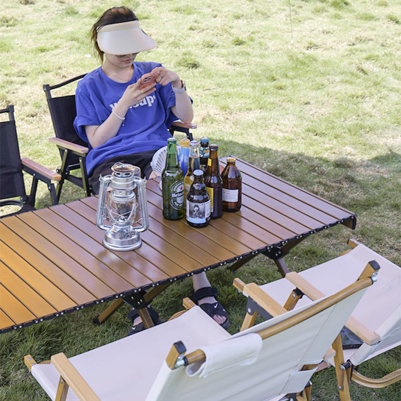 Klappbarer Campingtisch Aus Robustem Material Brehn