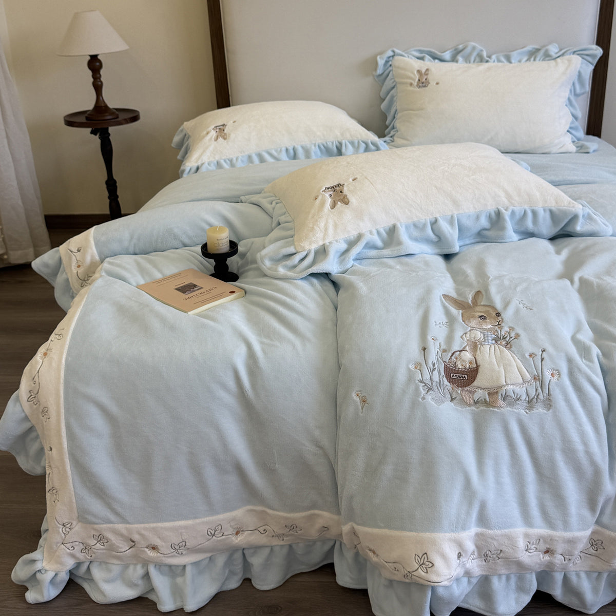 Plüsch Rüsch Bestickte Bunny Velours Bettbezug & Kissenbezug Set