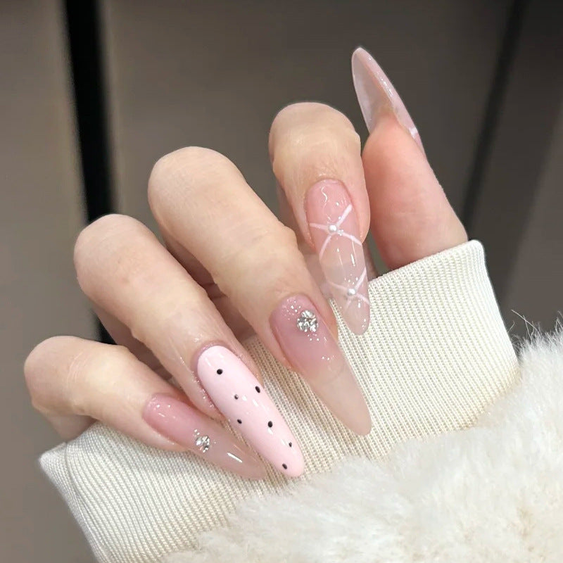 Elegante Stiletto Drucknägel mit 3D Dekorationen Brehn