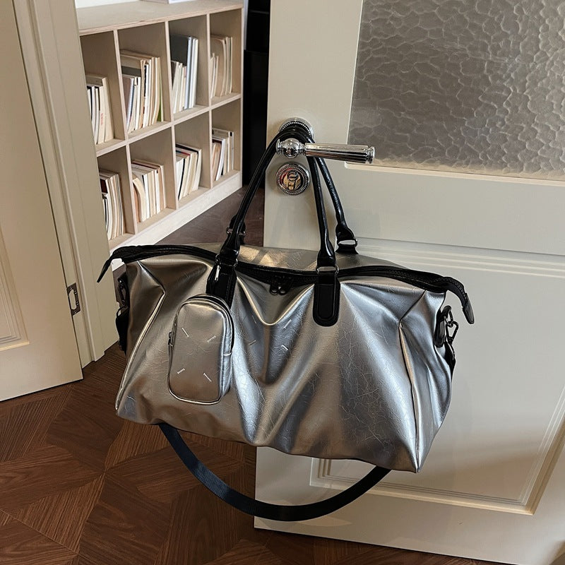 Elegante Reisetasche Aus Hochwertigem Kunstleder Brehn
