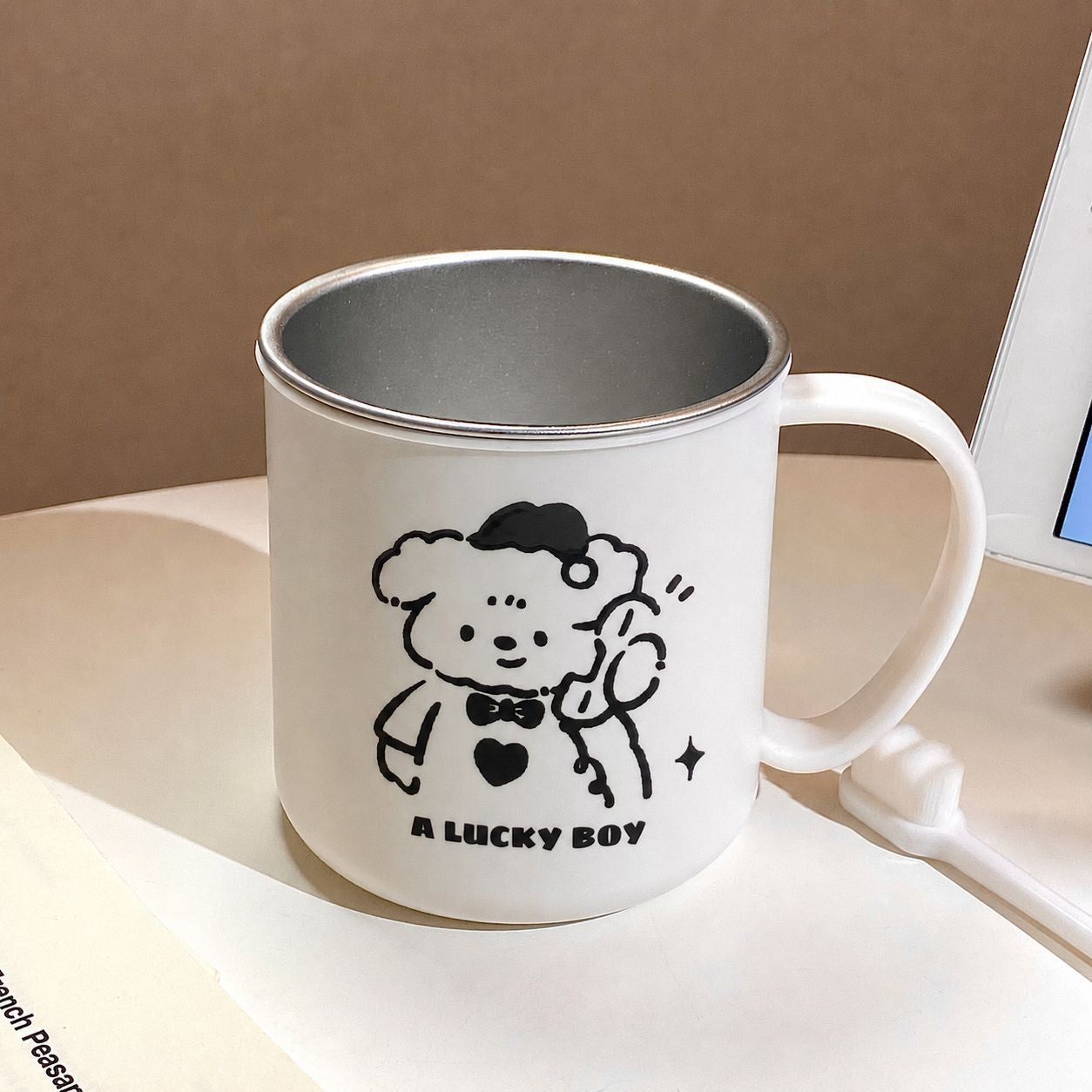 Keramiktasse mit Charmantem Cartoon-Design Brehn