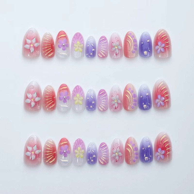 Künstlerische Floral Press-On Nagelkollektion Brehn