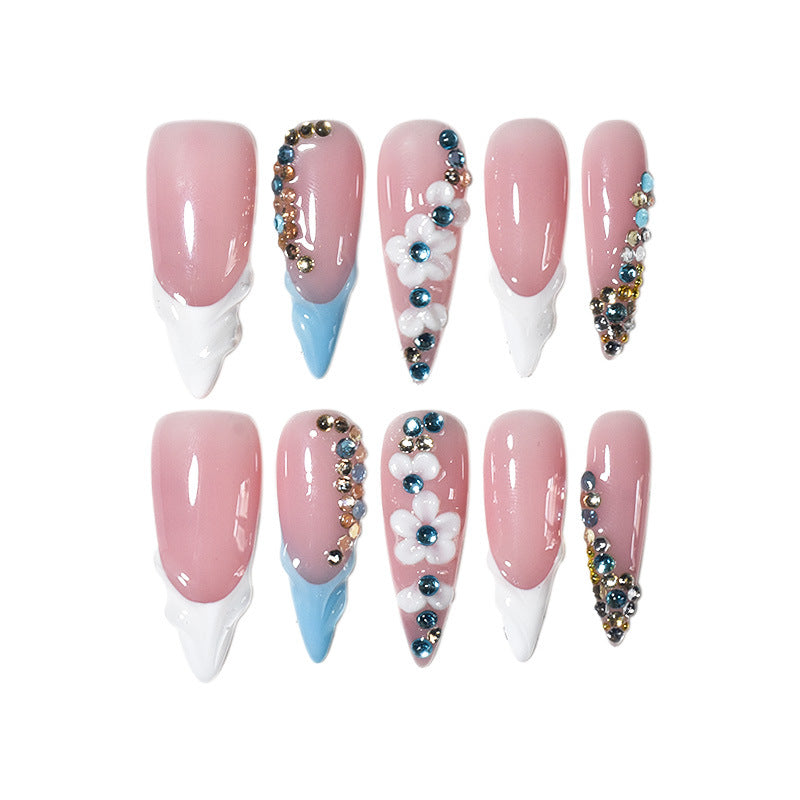 Elegante floralverzierte Stiletto Press-On Nägel Brehn
