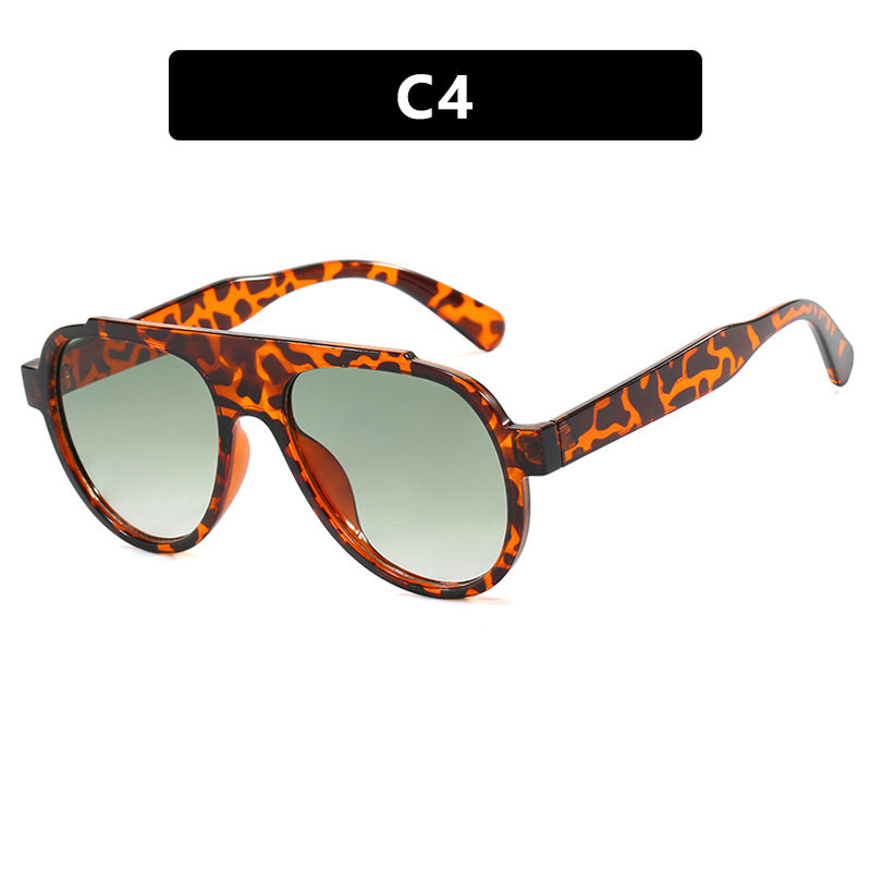 Damen stilvolle schwarze Sonnenbrille im modernen Design Brehn