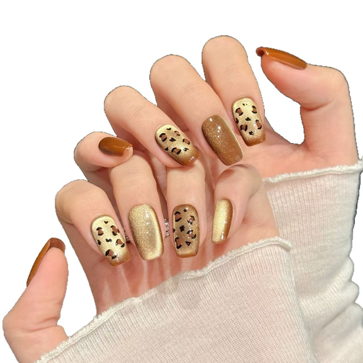 Künstlerisches Press-On-Nagelset mit Glitzer und Leopardenmustern