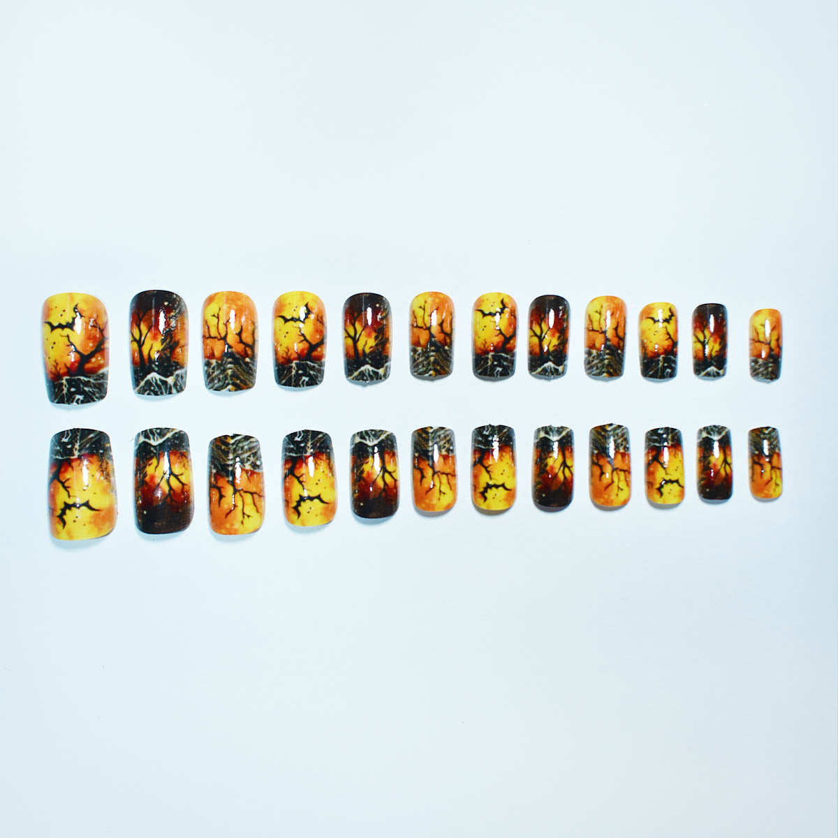 Künstlerisches Halloween-Themen Press-On Nagelset Brehn