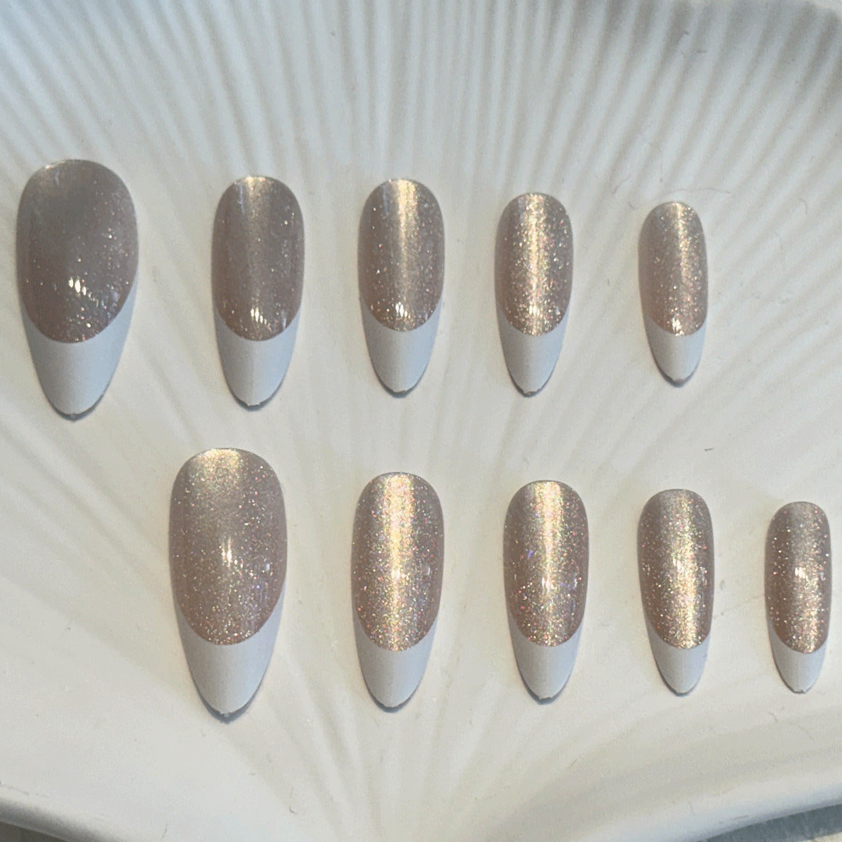 Elegante Stiletto Press-On Nägel