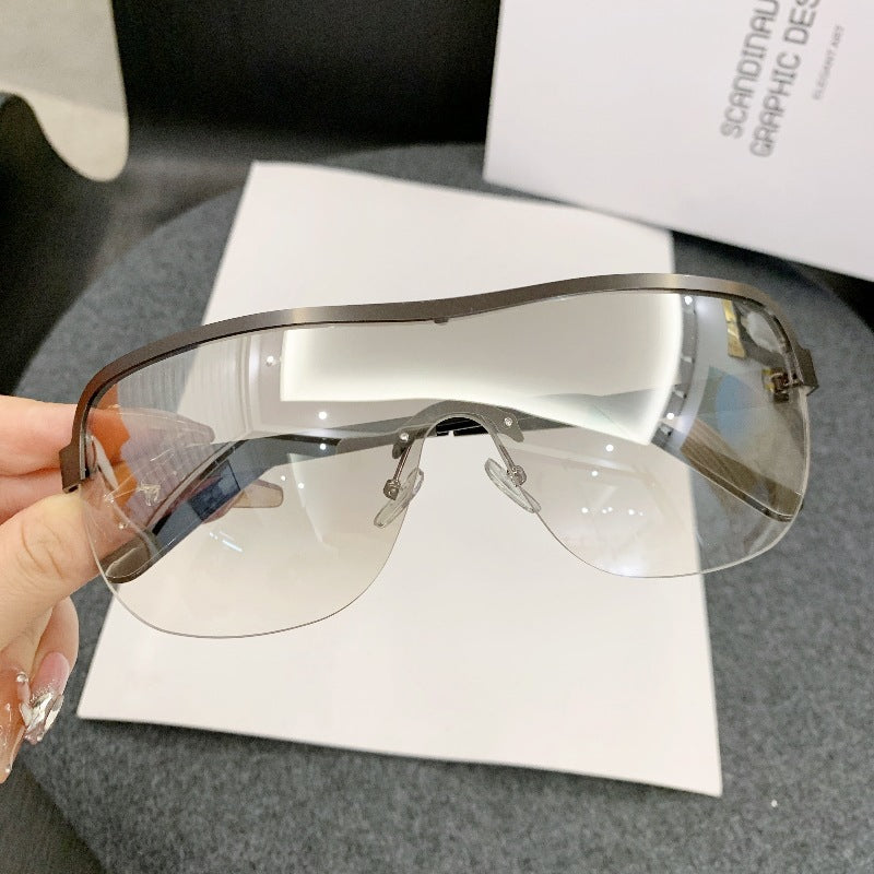 Damen Sportliche Sonnenbrille mit vollem UV-Schutz und stilvollem Rahmen Brehn