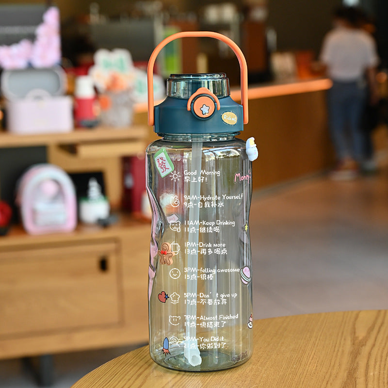 Damen Trinkflasche mit integrierter Zeitmarkierung und praktischem Tragegriff Brehn