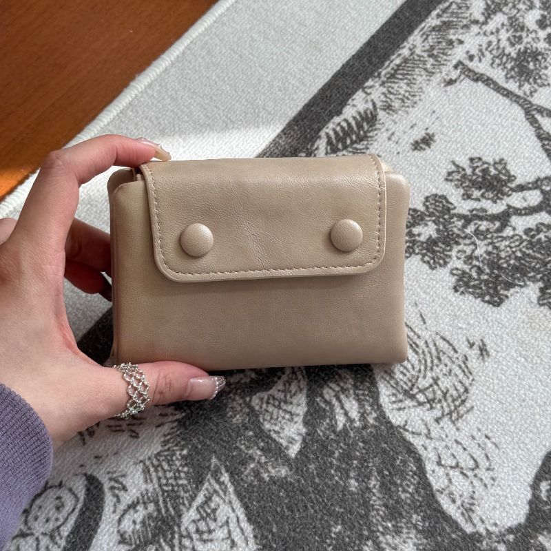 Stylischer kompakter Lederkartenhalter Brehn