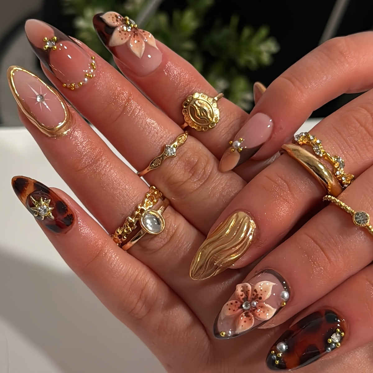 Künstlerisches Blumendesign Druck-Nagelset Brehn