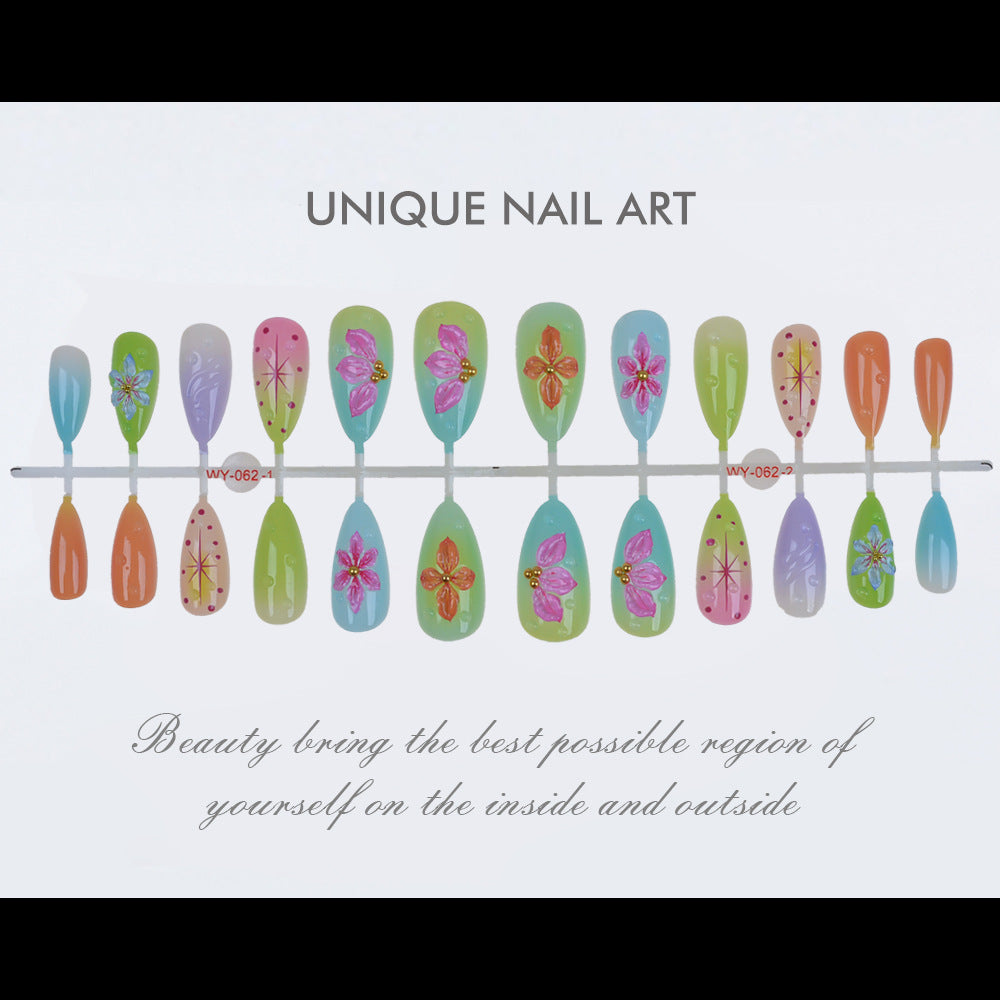 Künstlerisches Floral-Verzierte Press-On Nagelset Brehn