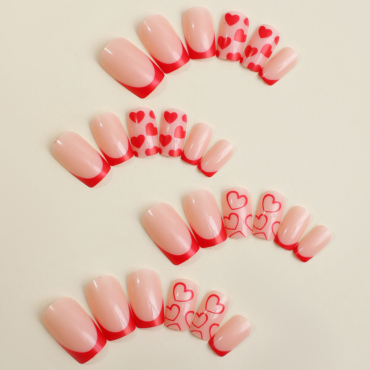 Kreatives Herz-Themen Druck-Nageldesign Brehn